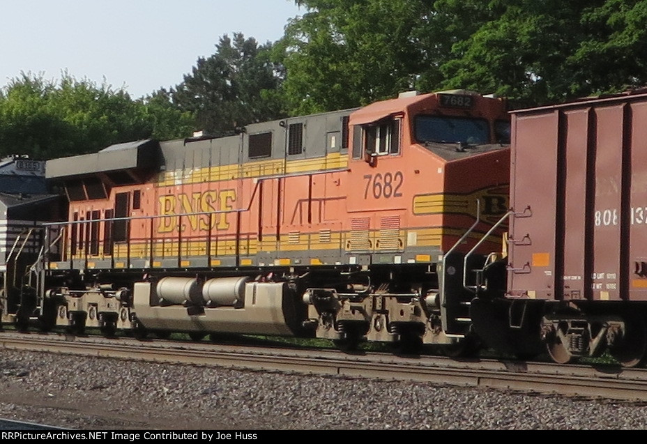 BNSF 7682